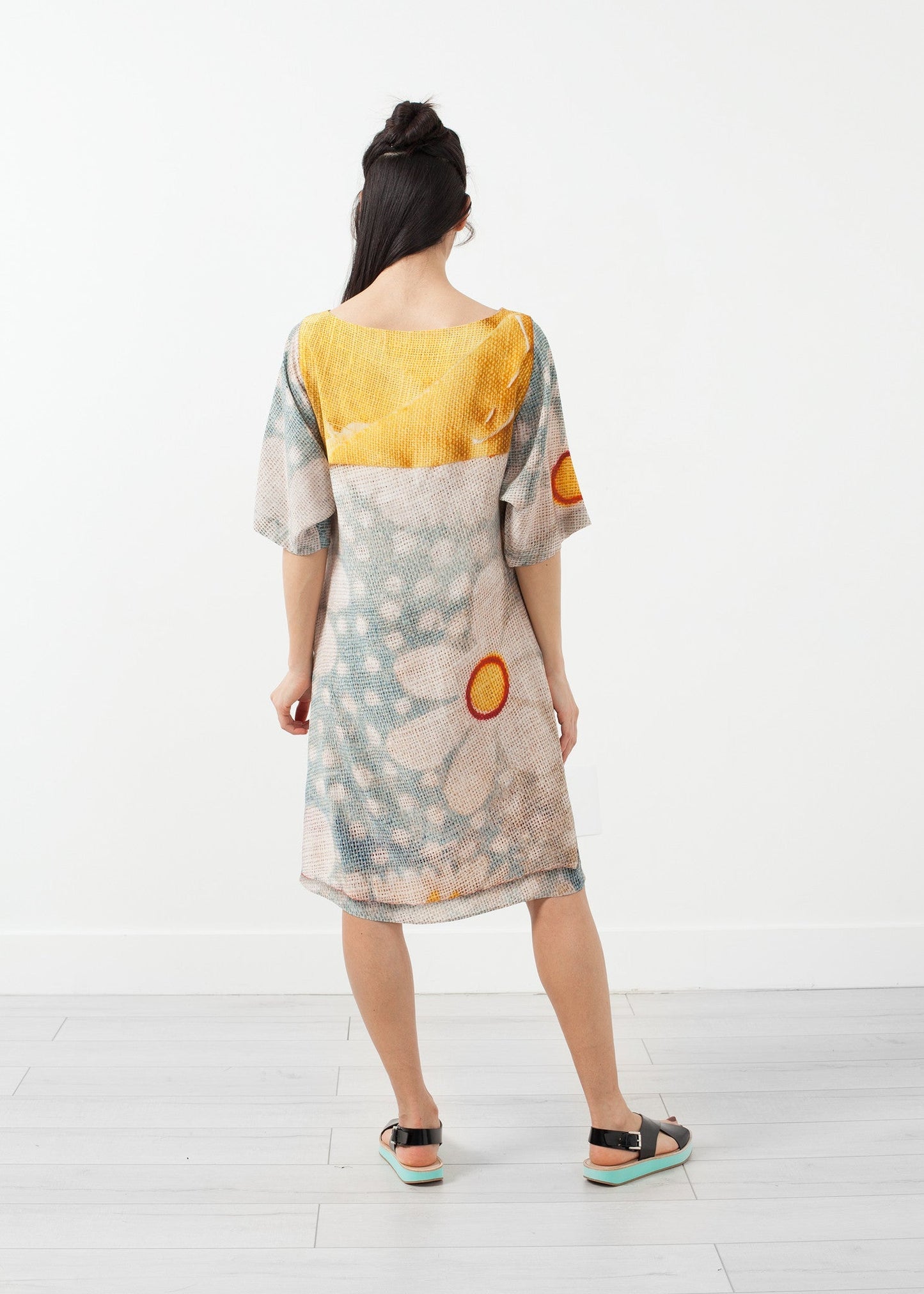 3/4 Sleeve Kimono Dress Cosmetics